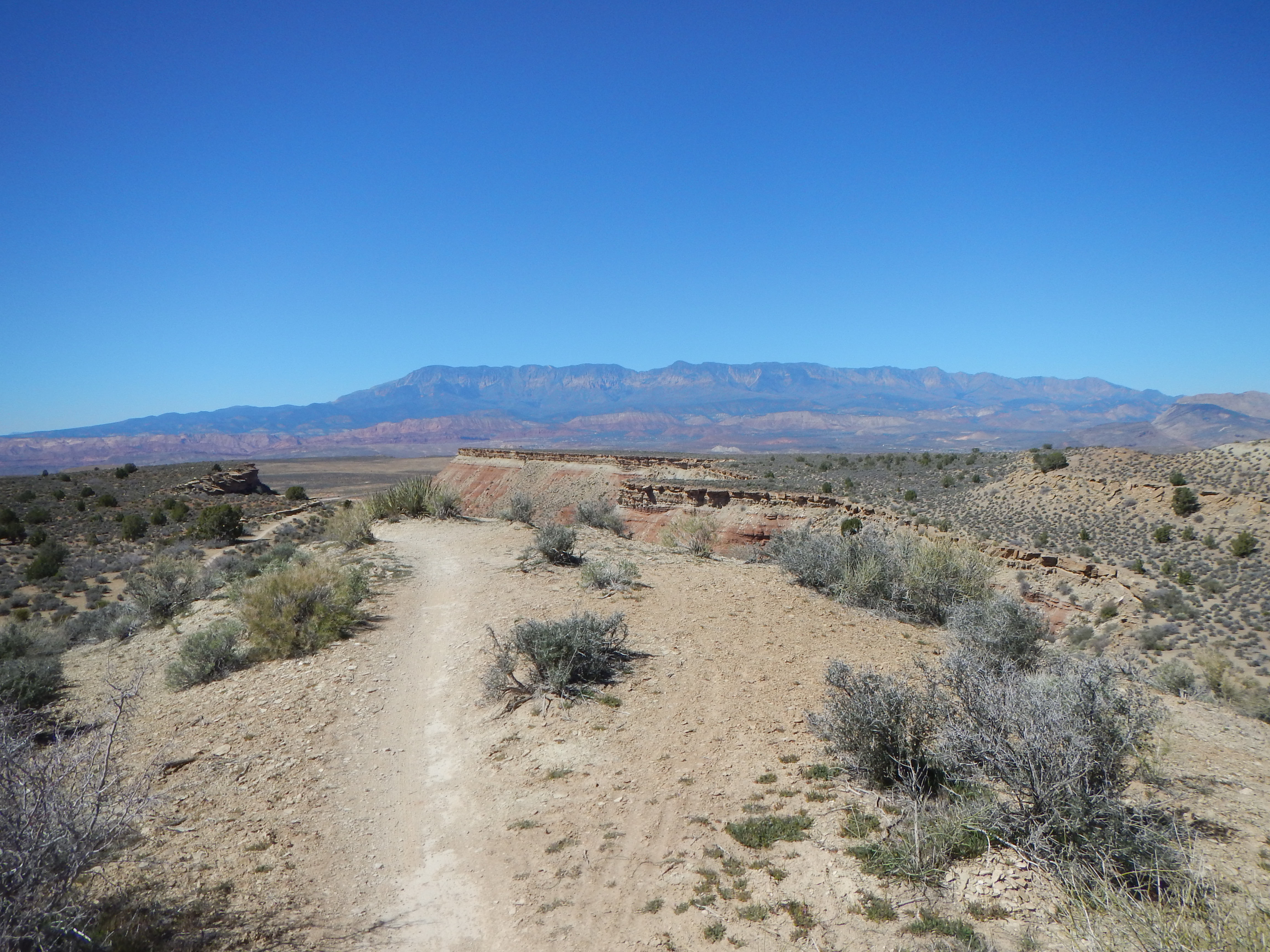 JEM Trail in Hurricane, Utah - panoramio